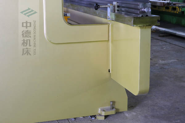 ZDP-20050特别加厚型立柱,超高强度,轻松抵当挠度变形.jpg ZDP-20050特别加厚型立柱,超高强度,轻松抵当挠度变形.jpg